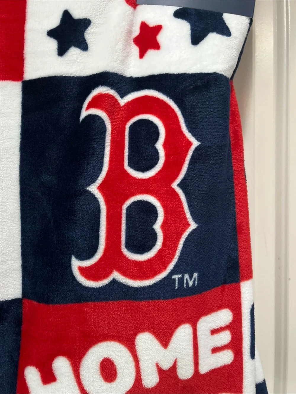 Boston Red Sox Super Soft Plush Blanket Youth 50 X 60 Throw Fleece New SEALED